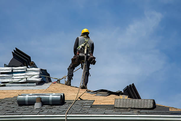 Professional Roof Replacement technician working in Spiceland, IN